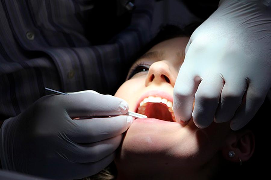 diagnóstico de cirugía dental en Acuadental