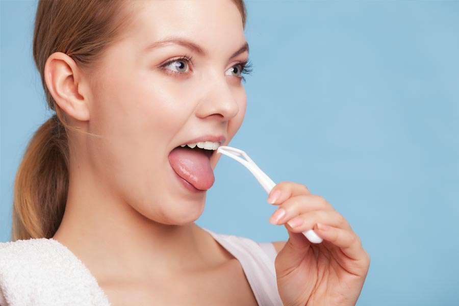 Pasos para una limpieza correcta de la lengua
